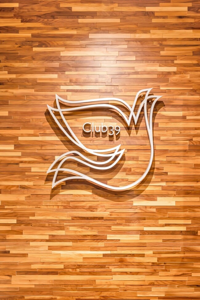 Building Photo - 860 United Nations Plaza