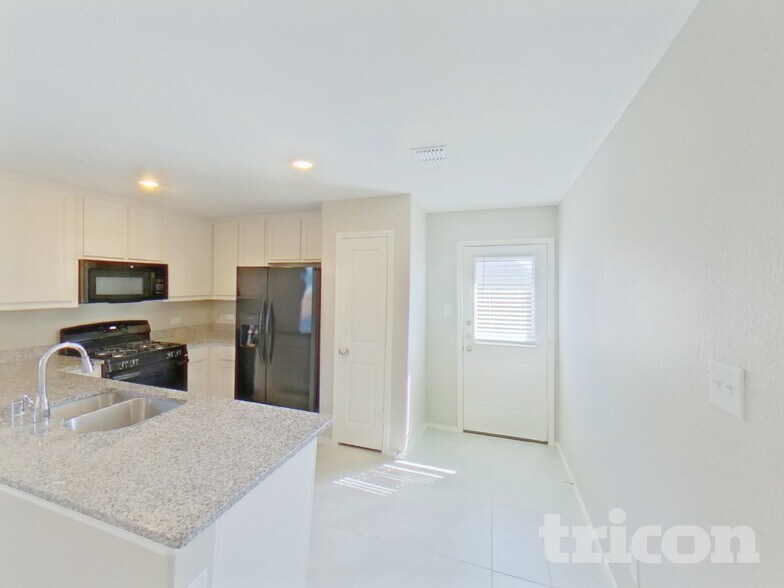 Building Photo - 3317 Turkey Trot Ln