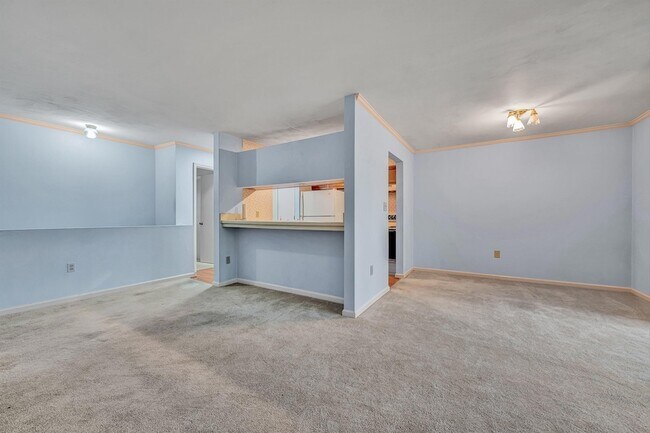 Building Photo - 3372 Forest Ct
