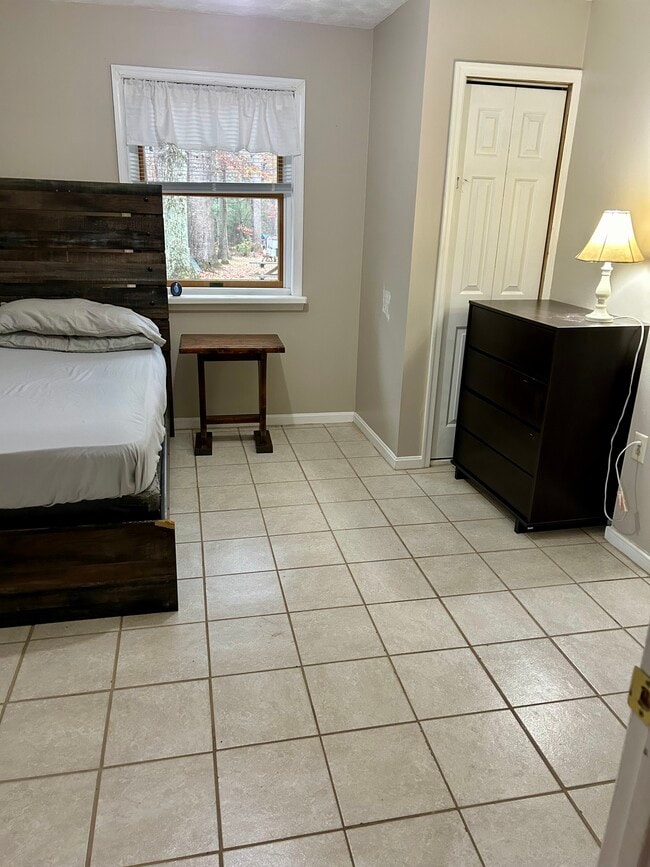 Bedroom #2 w/2 closets - 12374 Roselawn Ln