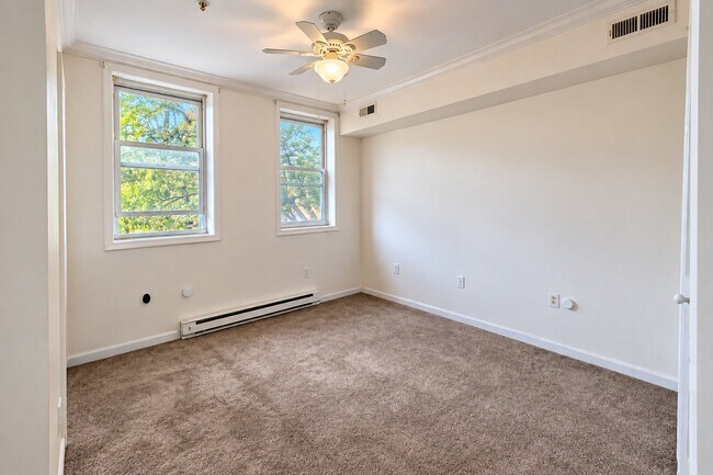 Building Photo - 2259 12th St NW
