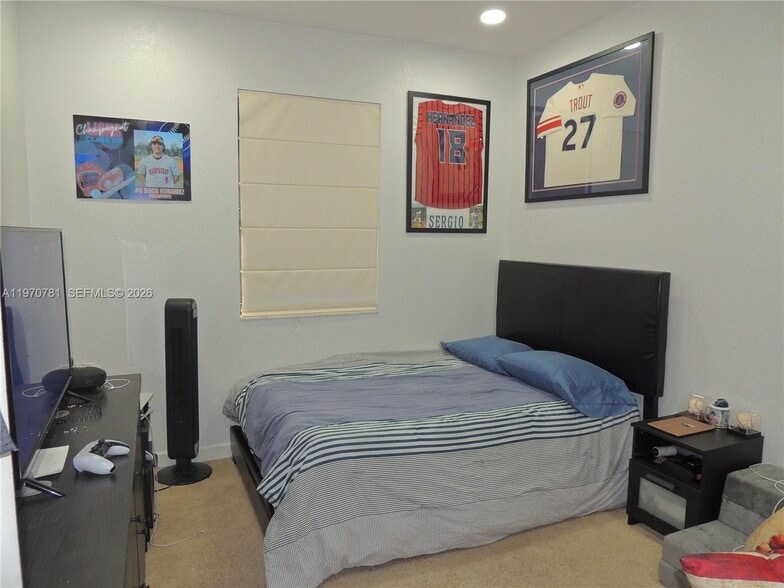 Building Photo - 11301 NW 88th Ter