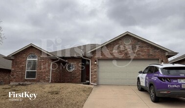 Building Photo - 1501 Meadow Run