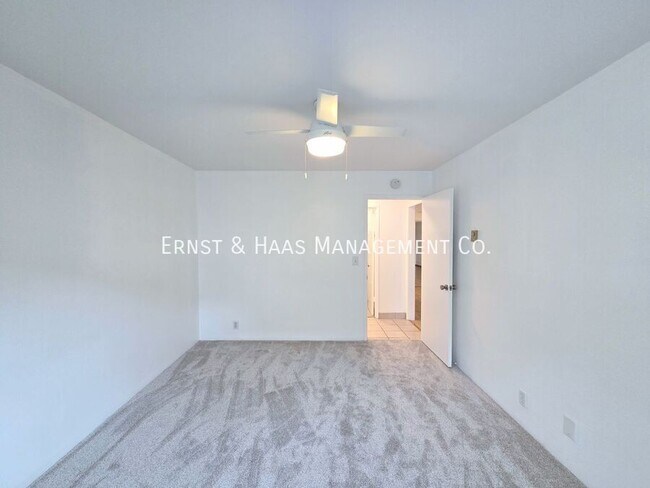 Building Photo - 3565 Linden Ave