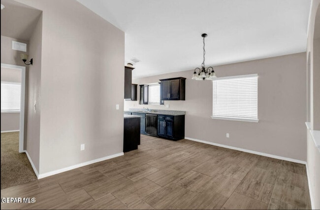 Building Photo - 11041 Gem Valley Rd