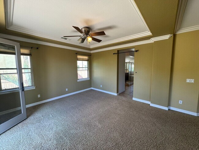 Building Photo - Gorgeous La Costa Executive Home – 5 Bed /...