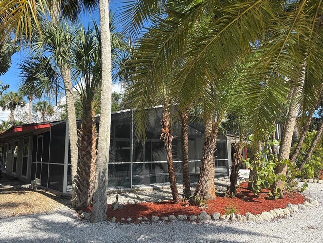 Building Photo - 4830 Higel Ave