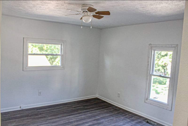 Building Photo - 2159-2159 Bellefontaine St