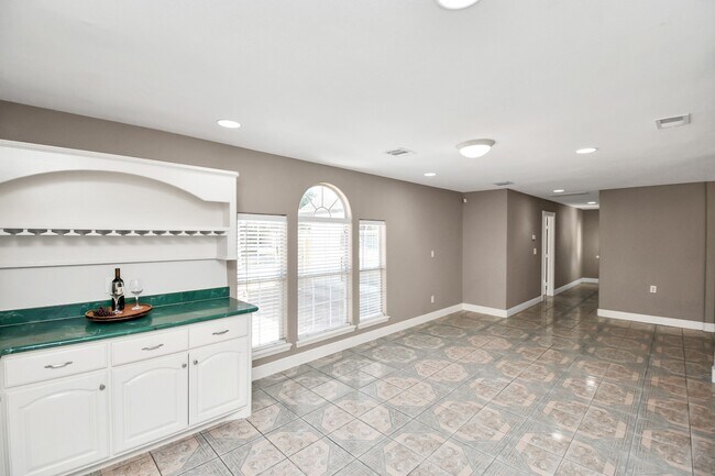 Building Photo - 3503 Nayland Rock Dr