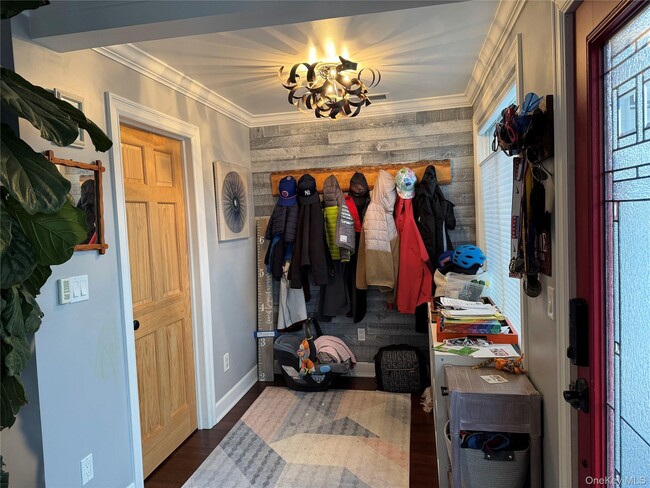 Building Photo - 63 Ohio Ave