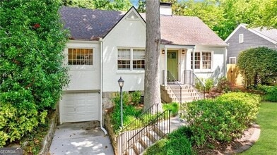 Building Photo - 1268 University Dr NE