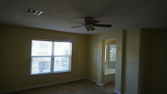 Building Photo - 8784 Salvestrin Point Ave