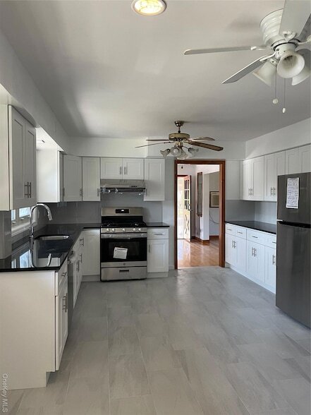 Building Photo - 26 Nassau Ave