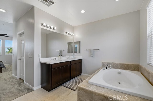 Building Photo - 1176 Woodbury Ln