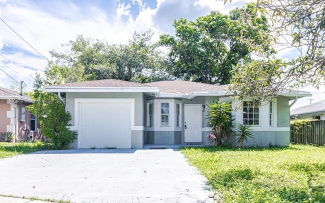 Primary Photo - 116 NW 6th Ave