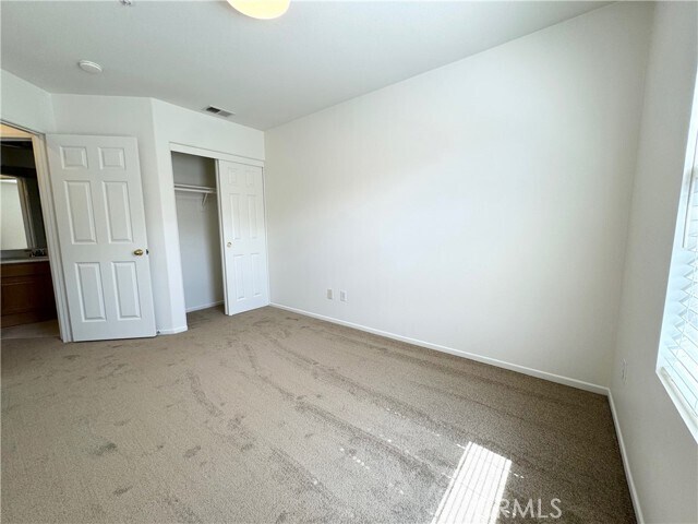 Building Photo - 19 Kenilworth Ln