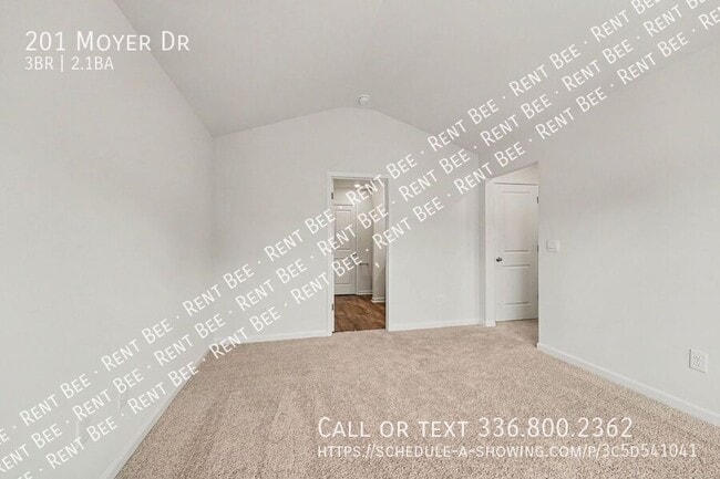 Building Photo - 201 Moyer Dr