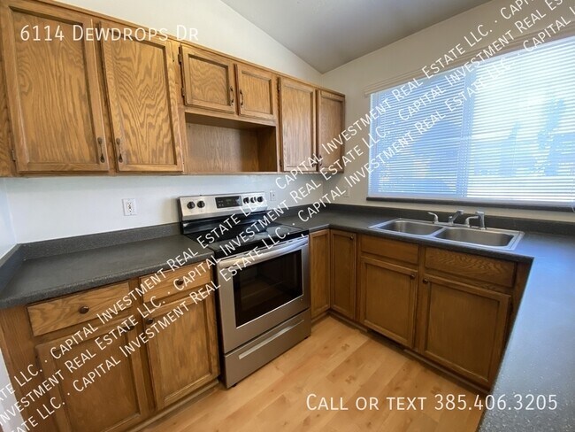 Building Photo - 6114 Dewdrops Dr