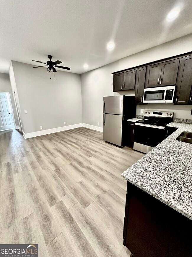 Building Photo - 24 W Alabama St