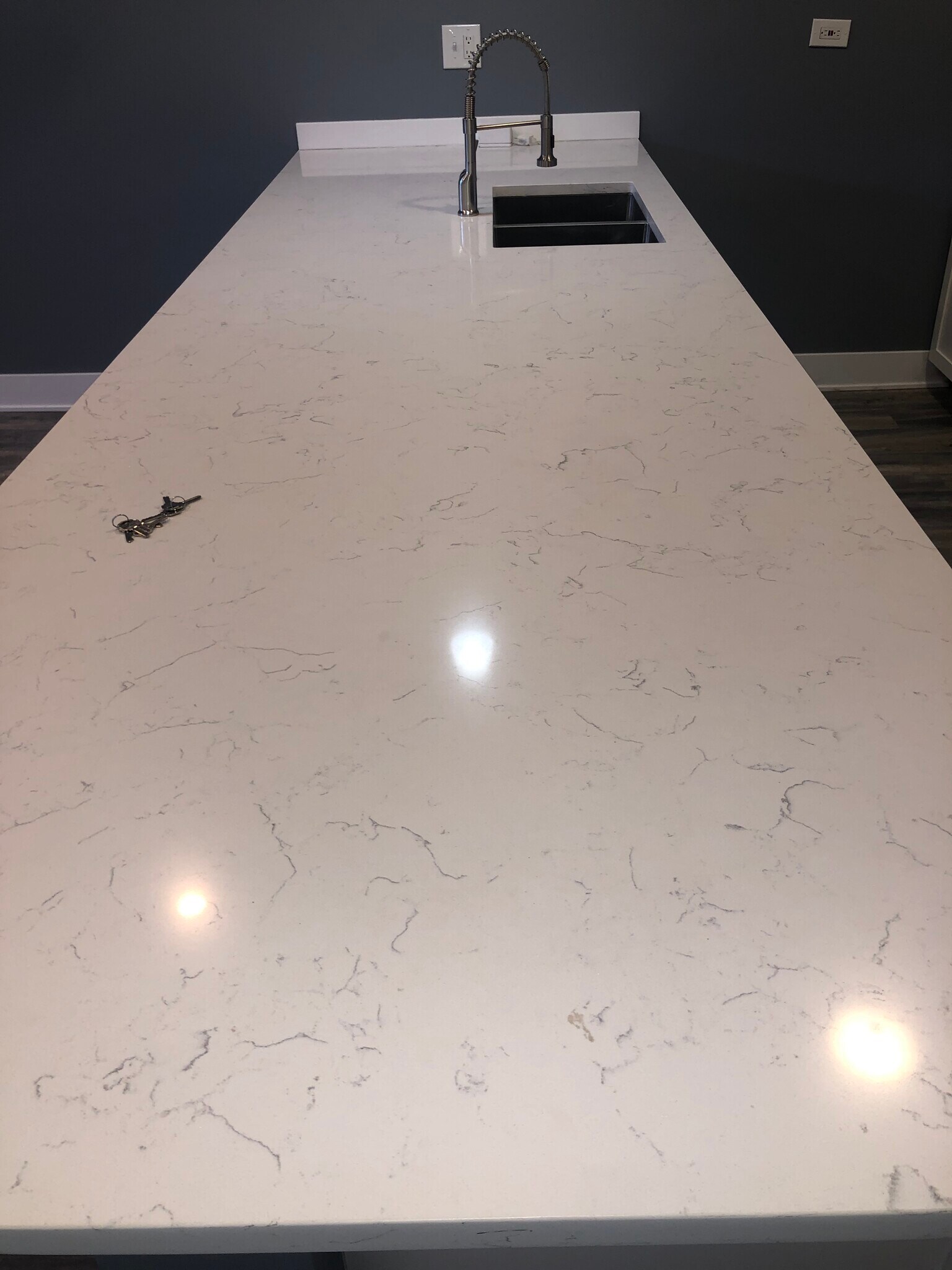 First Floor - 4836 S Michigan Ave