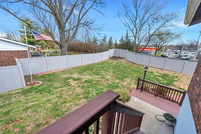 Building Photo - 5372 Chatfield Dr