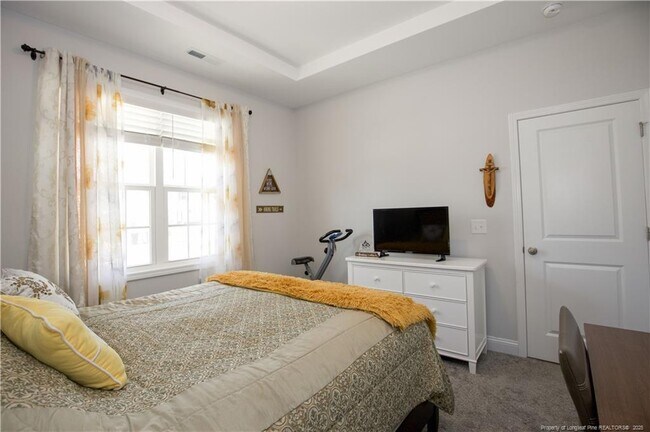 Building Photo - 1709 Stackhouse Dr