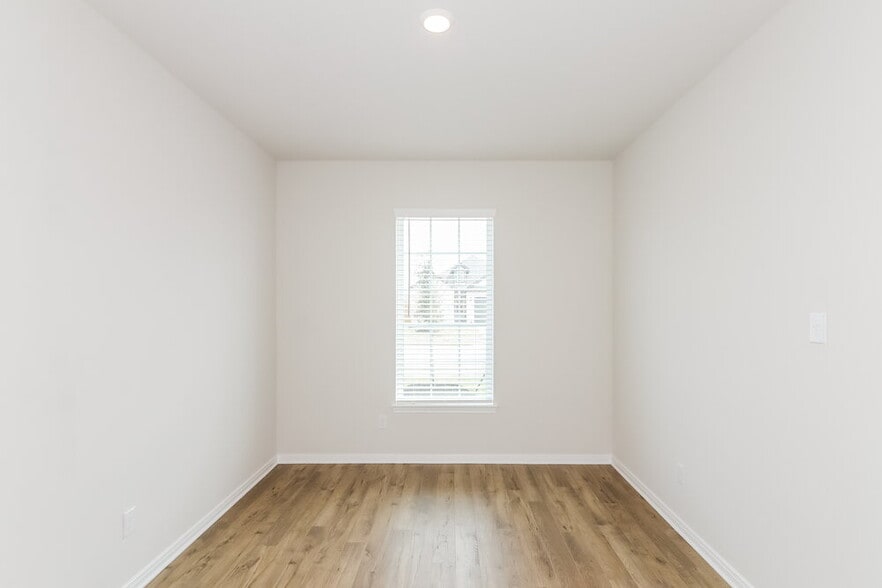 Building Photo - 7538 Tipton Meadow Way