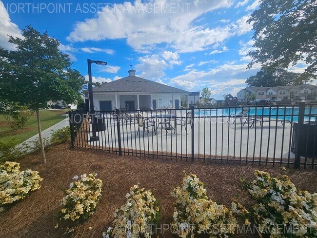 Building Photo - Beautiful Townhome for Lease in Lawrenceville