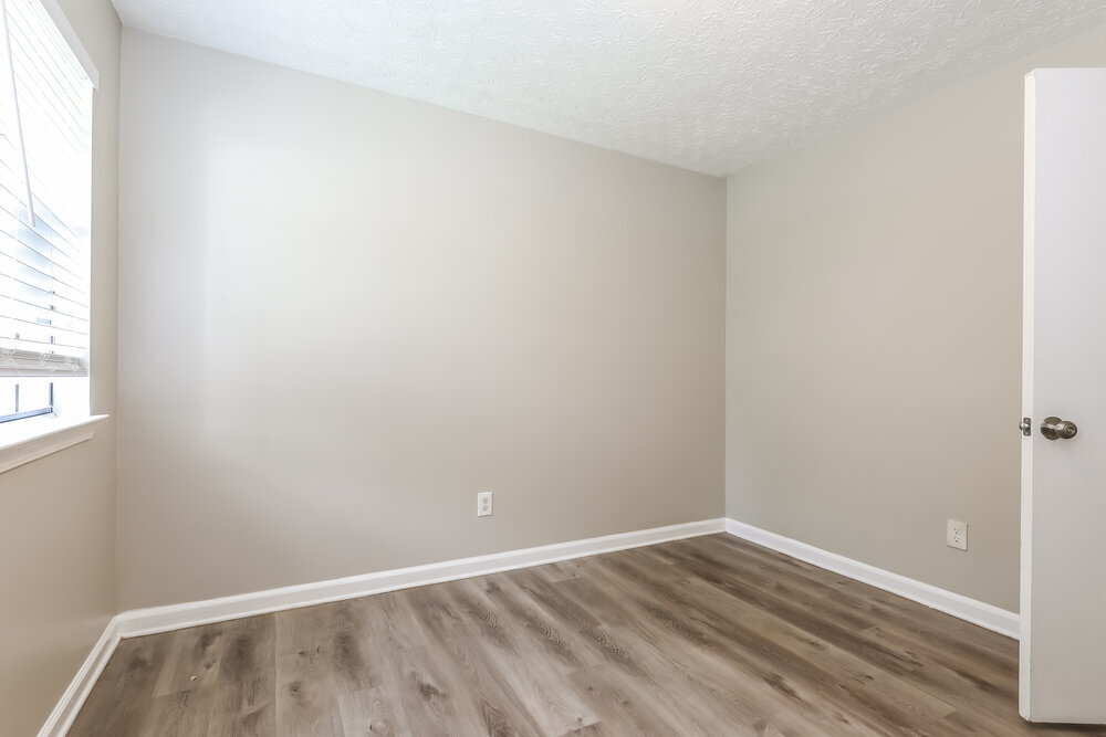 Building Photo - 527 Brookfield Way