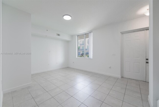 Building Photo - 2130 Van Buren St