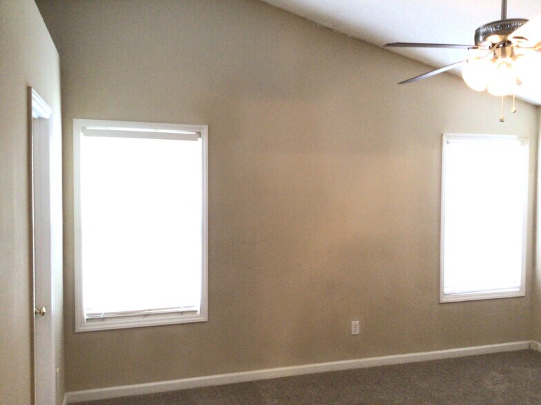 Building Photo - 4325 Standing Rock Way