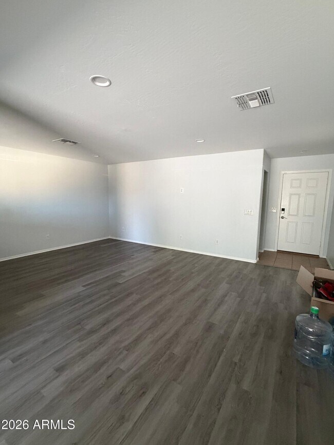 Building Photo - 25067 W Dove Trail