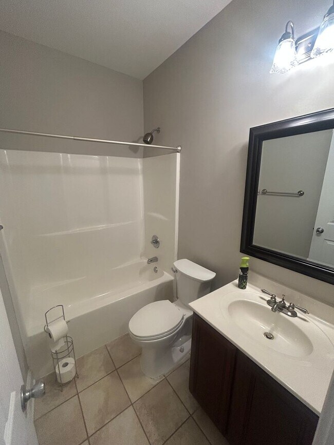 Building Photo - 4 BR, 2 BA unit in Wild Wing - Coming Soon!