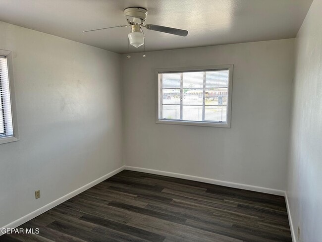 Building Photo - 4921 Mcgregor Dr