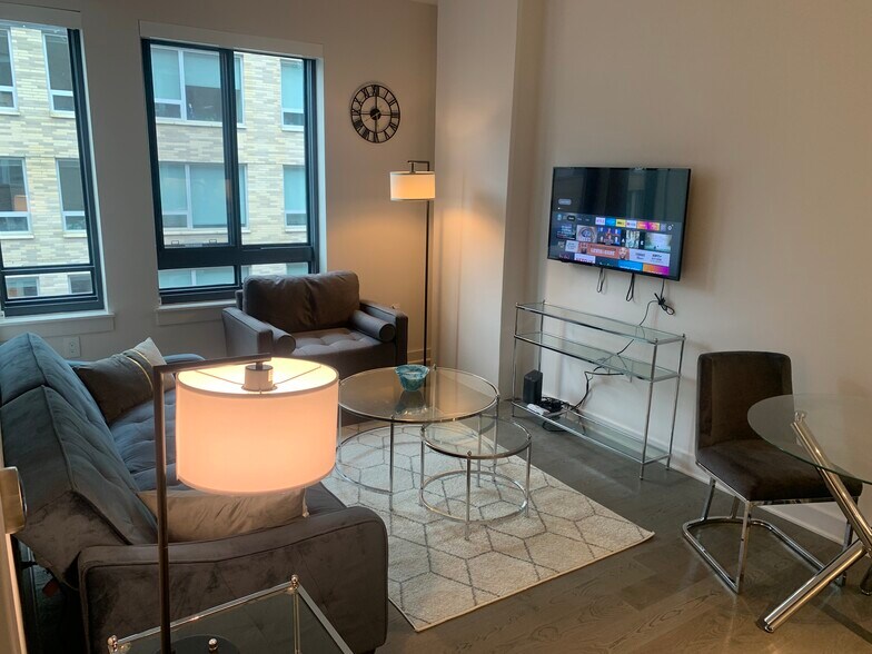 Living Room - 70 N St SE