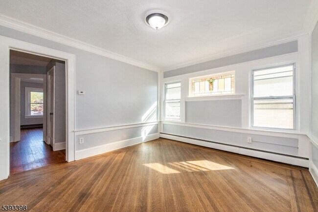 Building Photo - 86 Watsessing Ave