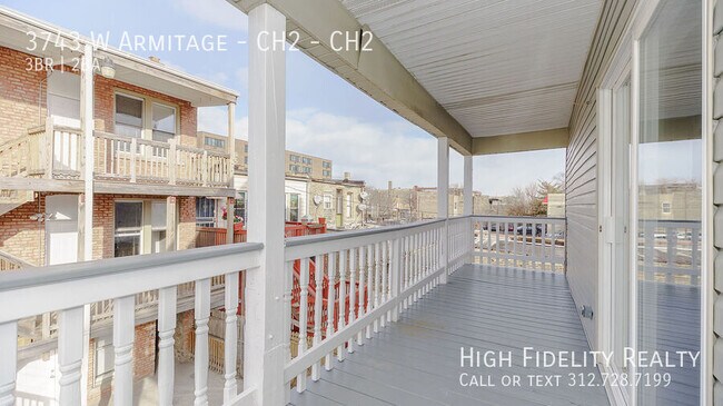Building Photo - 3743 W Armitage Ave