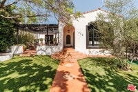 Building Photo - 322 S Citrus Ave
