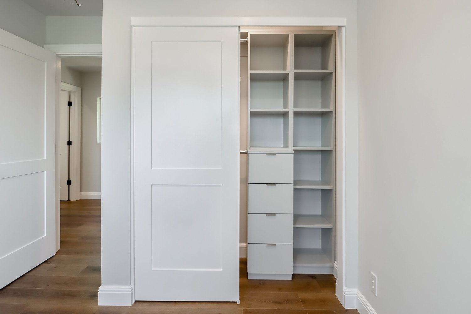 Building Photo - 7702 Mason Ave