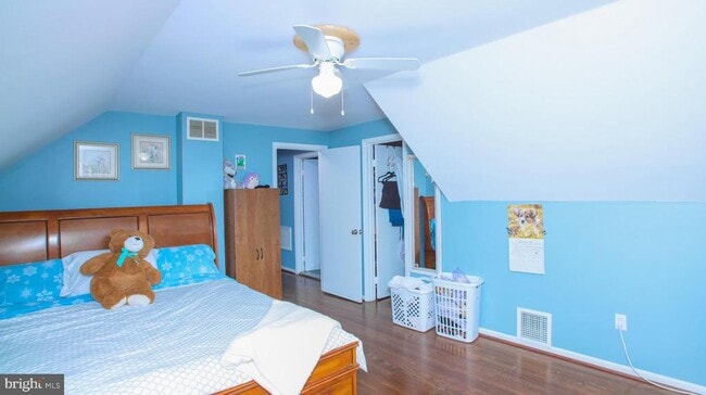 Building Photo - 5804 Runford Dr