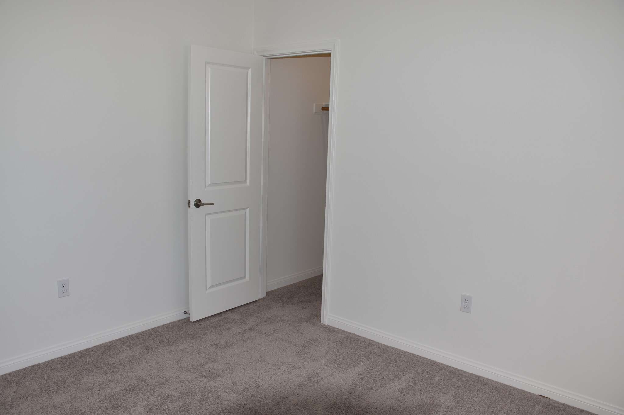 Building Photo - 25129 Sand Wedge Dr