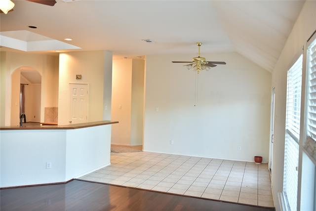 Building Photo - 9912 Wyndbrook Dr