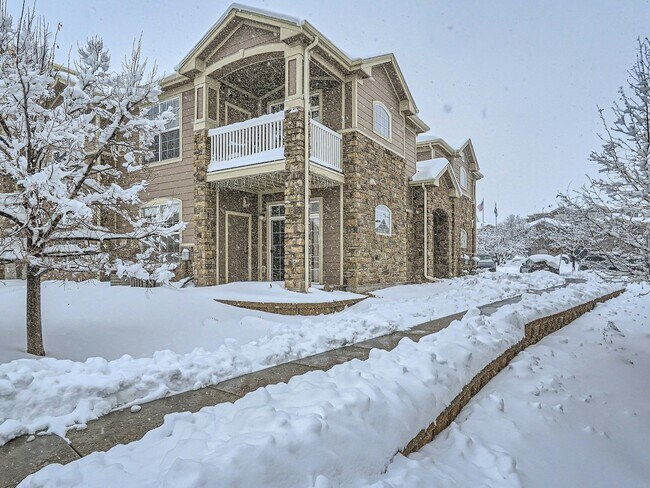 Building Photo - 7440 S Blackhawk St