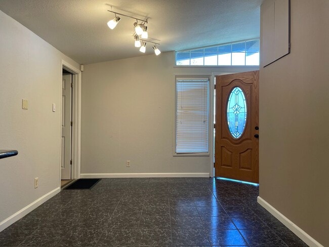 Building Photo - 1150 Pecos Way