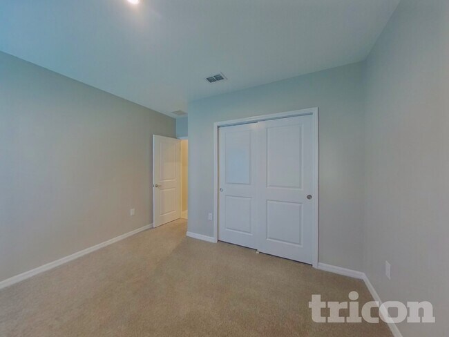 Building Photo - 232 Garnet Ave