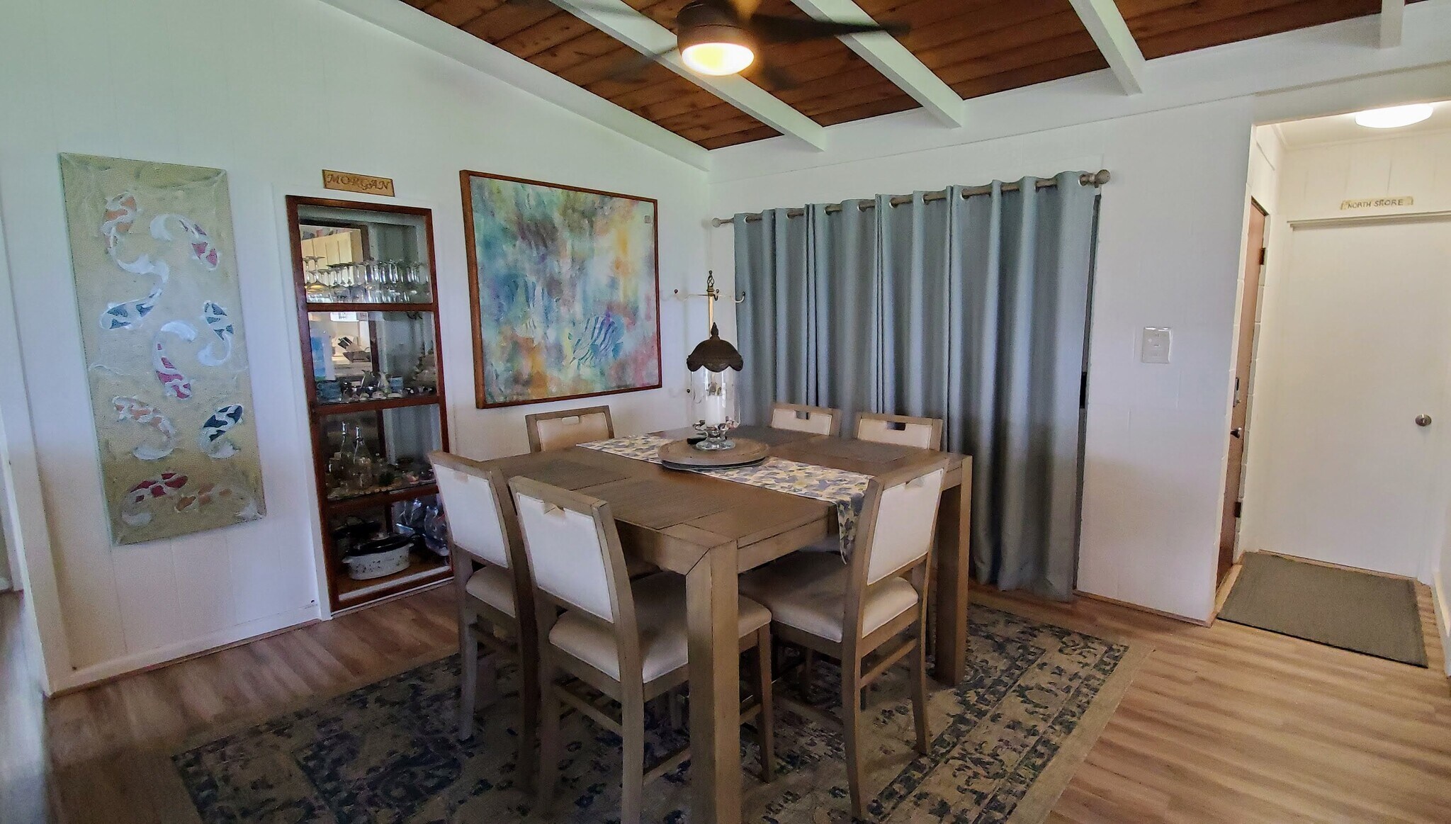 Large counter height dining - 68-243 Au St