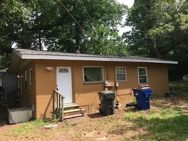 Building Photo - 579 Rose Ln