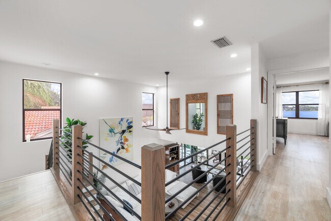 Building Photo - 1742 Harborside Cir