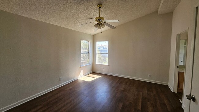 Building Photo - Spacious 3-Bedroom, 2-Bath Mobile Home in California City – Comfortable Living with Great Communi...