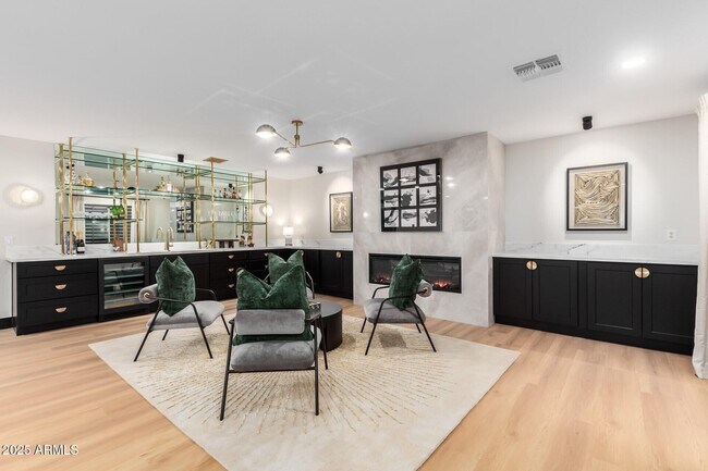 Building Photo - 3759 S Dew Drop Ln